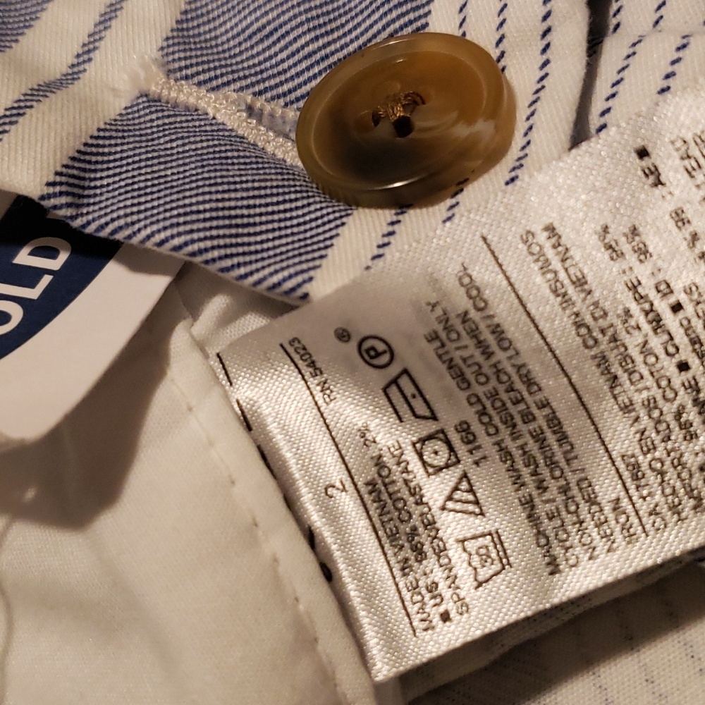Old Navy Short - Picture 5 of 5